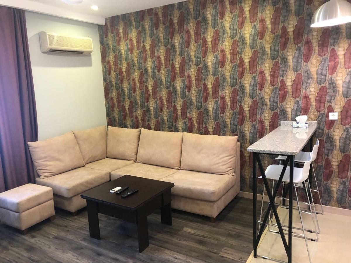 Pushkin 49 Apartment Yerevan Ngoại thất bức ảnh